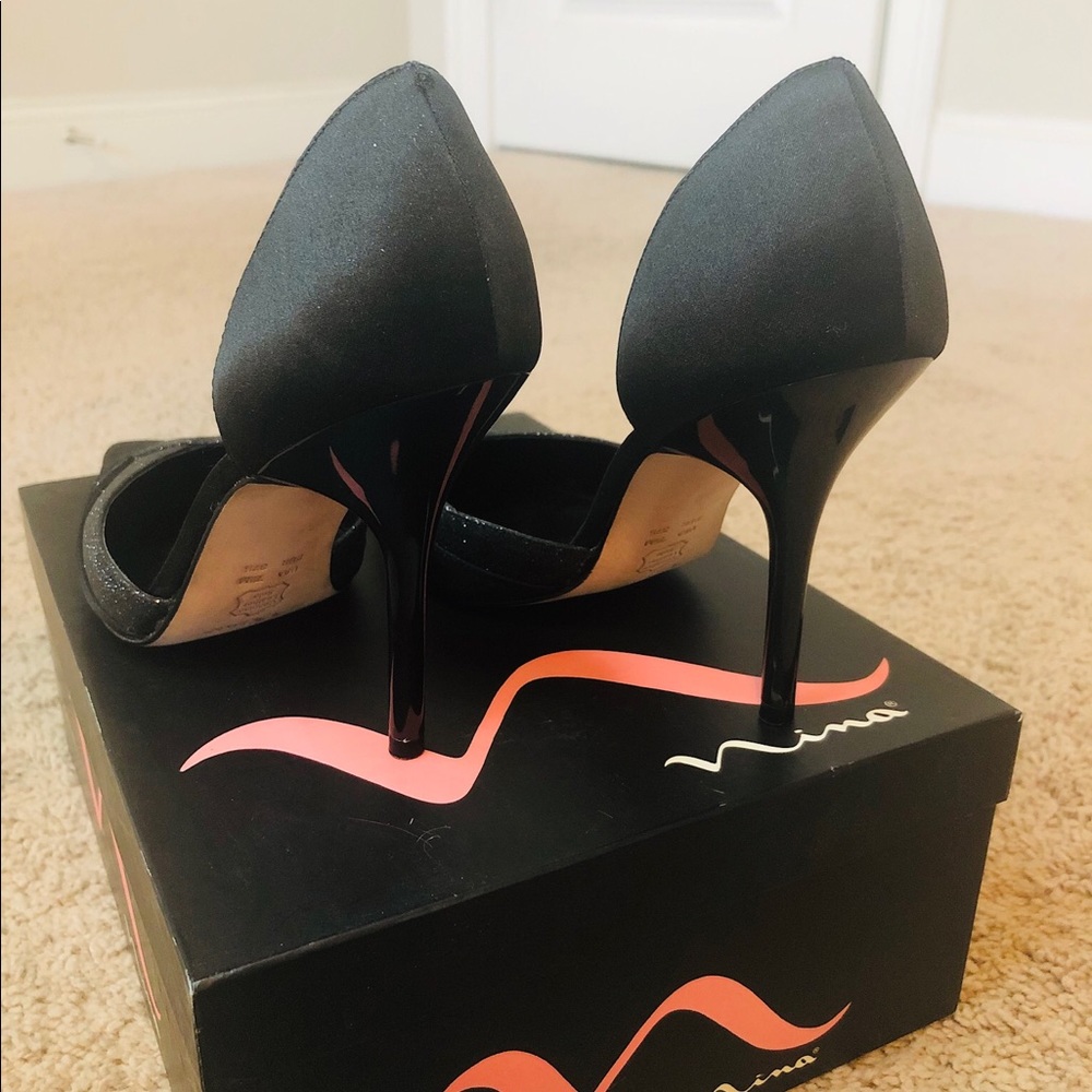 Nina - Picture 4 of 4